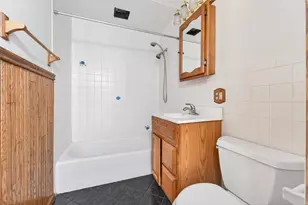 2545 S 60th St, West Allis, WI 53219 - Photo 12