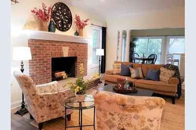 W280N1690  Golf View Dr, Delafield, WI 53072 - Photo 4