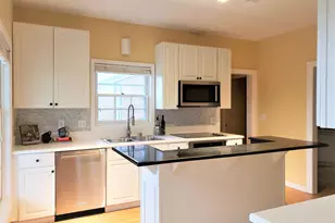 W280N1690 Golf View Dr, Delafield, WI 53072 - Photo 2