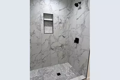 1351  Annapolis Dr, Holmen, WI 54636 - Photo 10