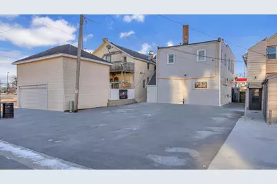 904  Indiana Ave, Sheboygan, WI 53081 - Photo 14