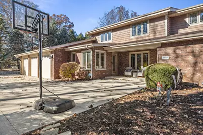 8400  122nd St, Pleasant Prairie, WI 53158 - Photo 2