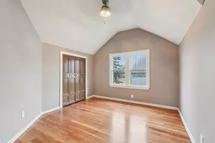 9208 W Swan Cir, Milwaukee, WI 53225 - Photo 18