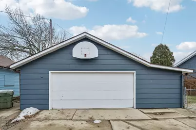 9208 W Swan Cir, Milwaukee, WI 53225 - Photo 28