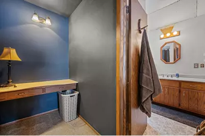 W220N2612  Maplewood Ln, Pewaukee, WI 53186 - Photo 16