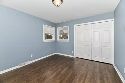 8822 W Dogwood St, Milwaukee, WI 53224 - Photo 22