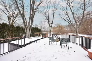 10156 S Nicholson Rd, Oak Creek, WI 53214 - Photo 34