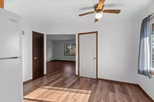 137 Judge Dr, Saukville, WI 53080 - Photo 4