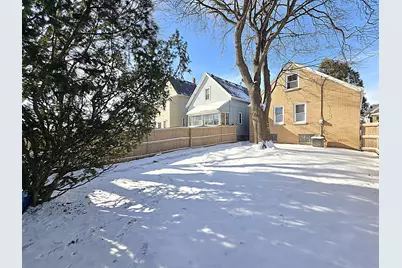 2546 S 13th St, Milwaukee, WI 53215 - Photo 52
