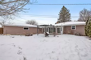 1156 Orchard Dr, Sheboygan, WI 53081 - Photo 26