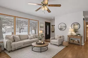 1156 Orchard Dr, Sheboygan, WI 53081 - Photo 2
