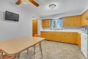 W3121 Faro Springs Rd, Hilbert, WI 54129 - Photo 6