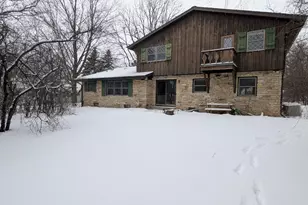 N85W17745 Ann Ave, Menomonee Falls, WI 53051 - Photo 4