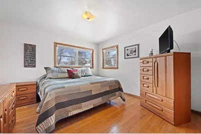 W152N5519  Beaver Dr, Menomonee Falls, WI 53051 - Photo 8