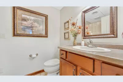 436  Maple Leaf Ct, Manitowoc, WI 54220 - Photo 26