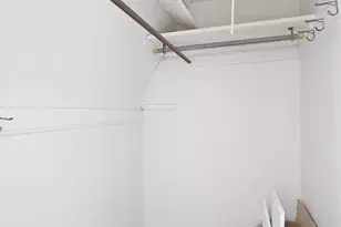 510 De Koven Ave, Racine, WI 53403 - Photo 16