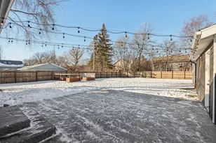 N51W14296 Lancaster Ave, Menomonee Falls, WI 53051 - Photo 32