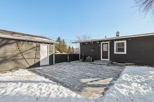 N51W14296 Lancaster Ave, Menomonee Falls, WI 53051 - Photo 34