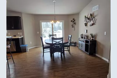 503  Pine Hollow Pl, Watertown, WI 53094 - Photo 6