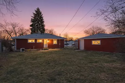 1001 E Doty Pl, Milwaukee, WI 53207 - Photo 2