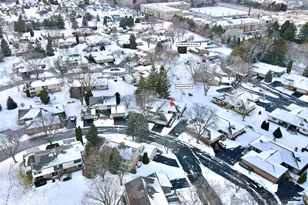 11015 N Balsam Tree Ct, Mequon, WI 53092 - Photo 28