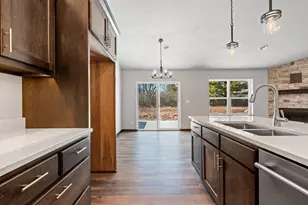 2510 Stoney Brook Ct, Manitowoc, WI 54220 - Photo 16