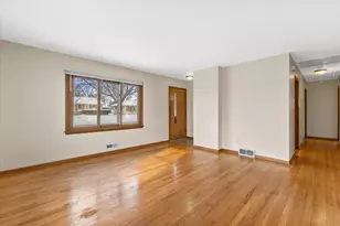 5944 S Swift Ave, Cudahy, WI 53110 - Photo 4