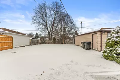 5944 S Swift Ave, Cudahy, WI 53110 - Photo 22