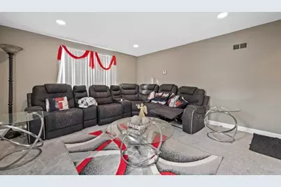 5324 N 48th St, Milwaukee, WI 53218 - Photo 12