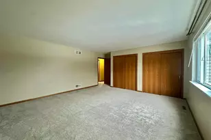 335 Nicole Ct, Pewaukee, WI 53072 - Photo 20