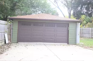 8523 W Glendale Ave, Milwaukee, WI 53225 - Photo 38
