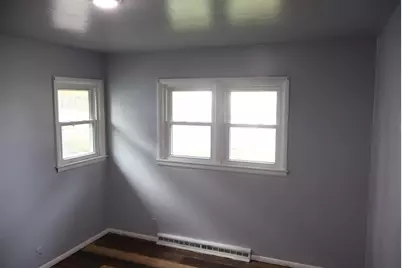 8523 W Glendale Ave, Milwaukee, WI 53225 - Photo 16