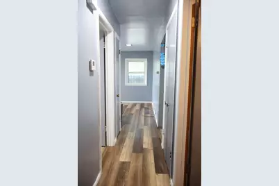 8523 W Glendale Ave, Milwaukee, WI 53225 - Photo 8