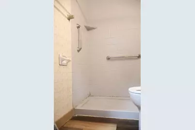 8523 W Glendale Ave, Milwaukee, WI 53225 - Photo 24