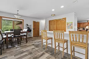 21337 Northcape St, Racine, WI 53182 - Photo 10