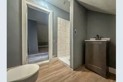 1331 N 44th St, Milwaukee, WI 53208 - Photo 14