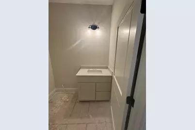 N56W20719  Muirfield Dr, Menomonee Falls, WI 53051 - Photo 8