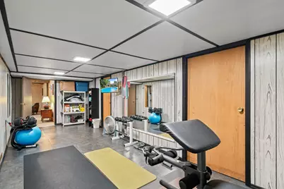 946  Shabbona Dr, Fontana, WI 53125 - Photo 28