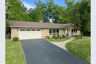 946  Shabbona Dr, Fontana, WI 53125 - Photo 54