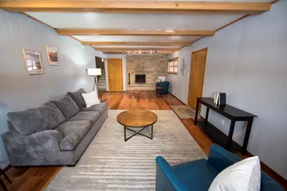 2261 W Kenboern Dr, Glendale, WI 53209 - Photo 16