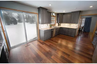 2261 W Kenboern Dr, Glendale, WI 53209 - Photo 8