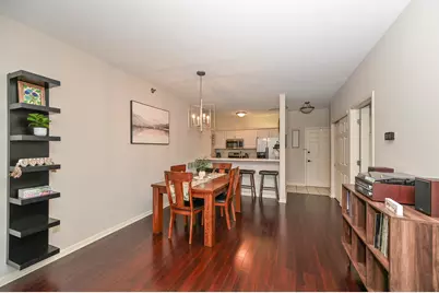 6995 S Riverwood Blvd #210, Franklin, WI 53132 - Photo 16