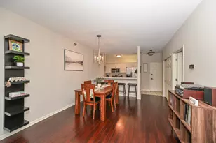 6995 S Riverwood Blvd, Franklin, WI 53132 - Photo 16