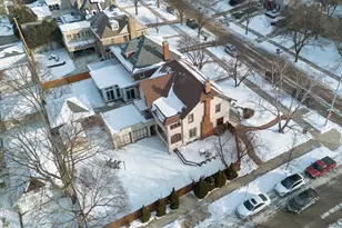 3405 N Hackett Ave, Milwaukee, WI 53211 - Photo 68