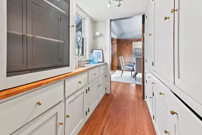 3405 N Hackett Ave, Milwaukee, WI 53211 - Photo 22