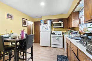 3224 South 13th Street, Milwaukee, WI 53215 - Photo 16