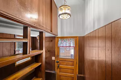 851 N 10th St, Manitowoc, WI 54220 - Photo 28