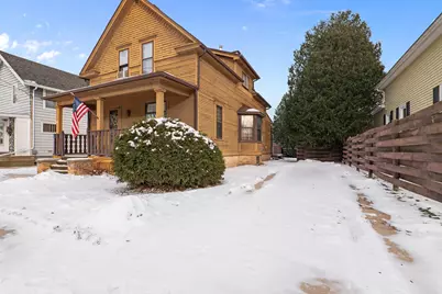 851 N 10th St, Manitowoc, WI 54220 - Photo 34