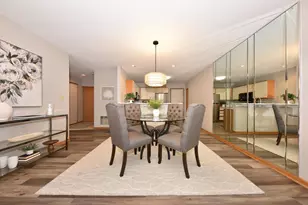 18575 Brookfield Lake Dr, Brookfield, WI 53045 - Photo 10