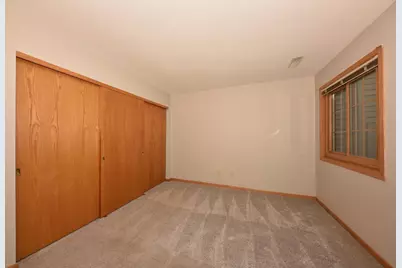 18575  Brookfield Lake Dr #61, Brookfield, WI 53045 - Photo 26